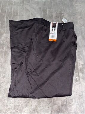 32 Degrees Women's Gray Cropped Performance Pants